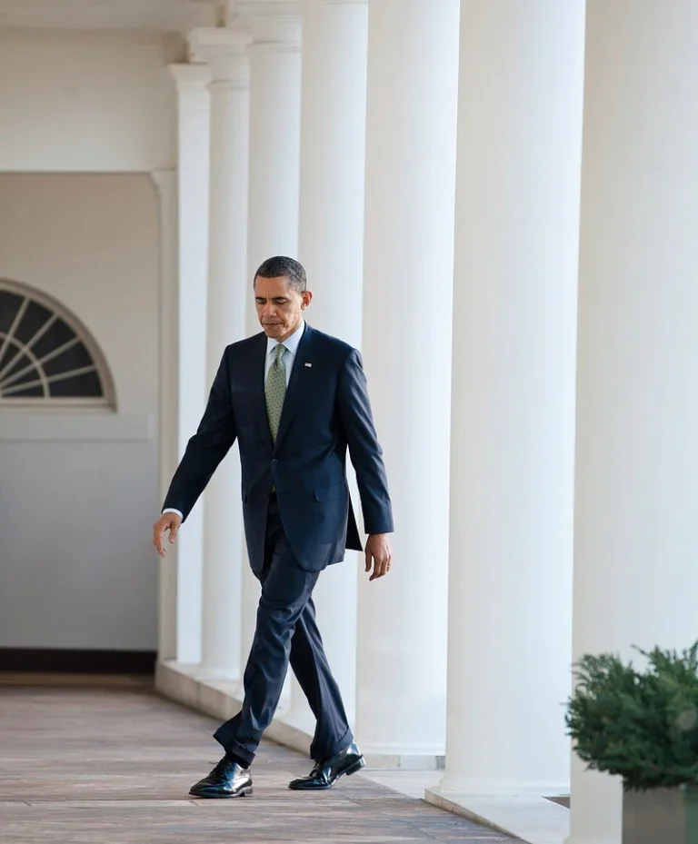 Instructive Insight: Obama's No. 10 Meeting, know it all