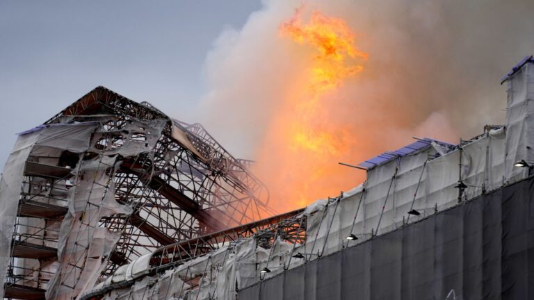 Sure Fire Disaster: Iconic Exchange Building in Flames